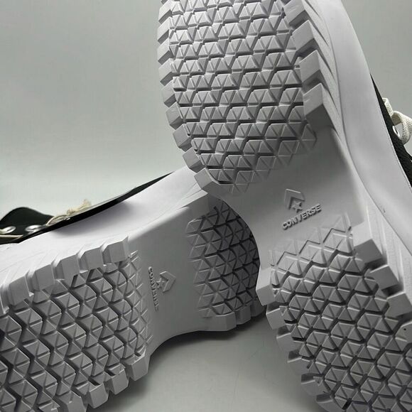 Converse Chuck Taylor All Star Leather Lugged 2.0 Black Sneakers Men 8 / W10 NWB - Picture 6 of 10